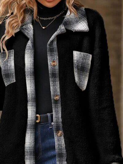 Chaqueta a Cuadros con Hombros Caídos – Estilo y Confort