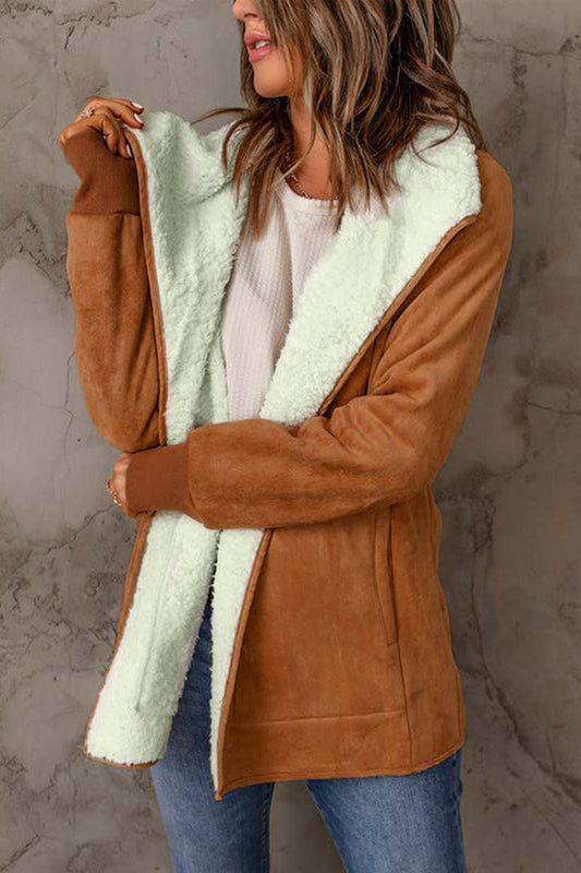 Chaqueta elegante con favorecedoras líneas y bolsillos