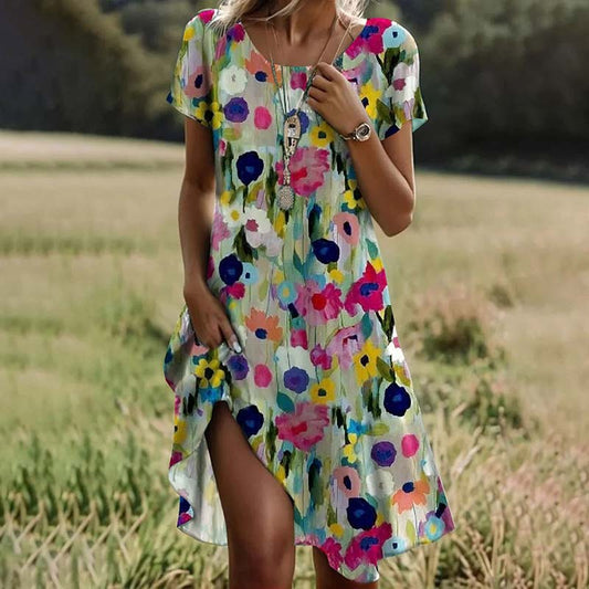 Vestido con estampado floral para un look sofisticado y versátil