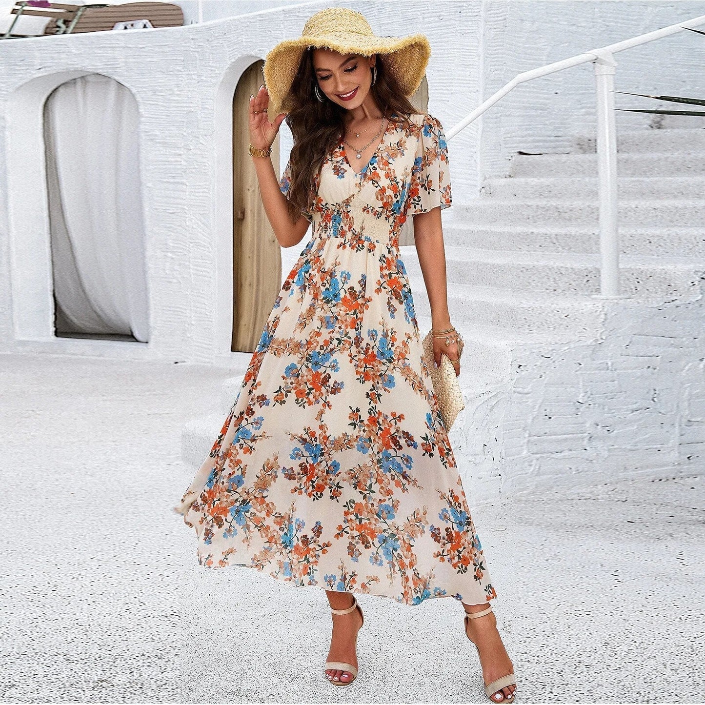 Vestido de Verano con Estilo y Estampado Floral