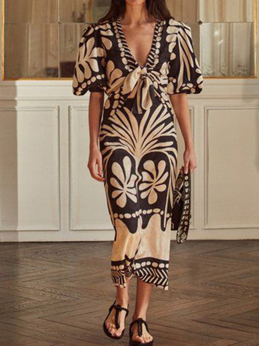 Yasmin - Vestido veraniego con estampado floral y escote en V