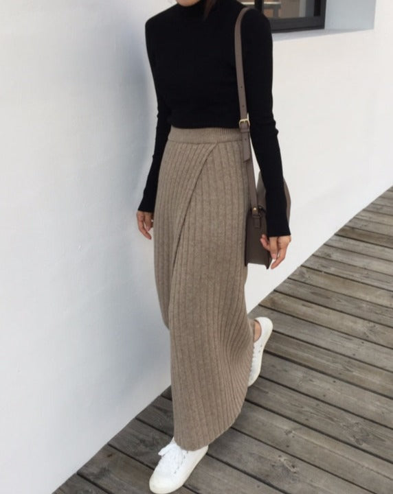 Jupe longue confortable avec un motif côtelé brillant pour des looks élégants