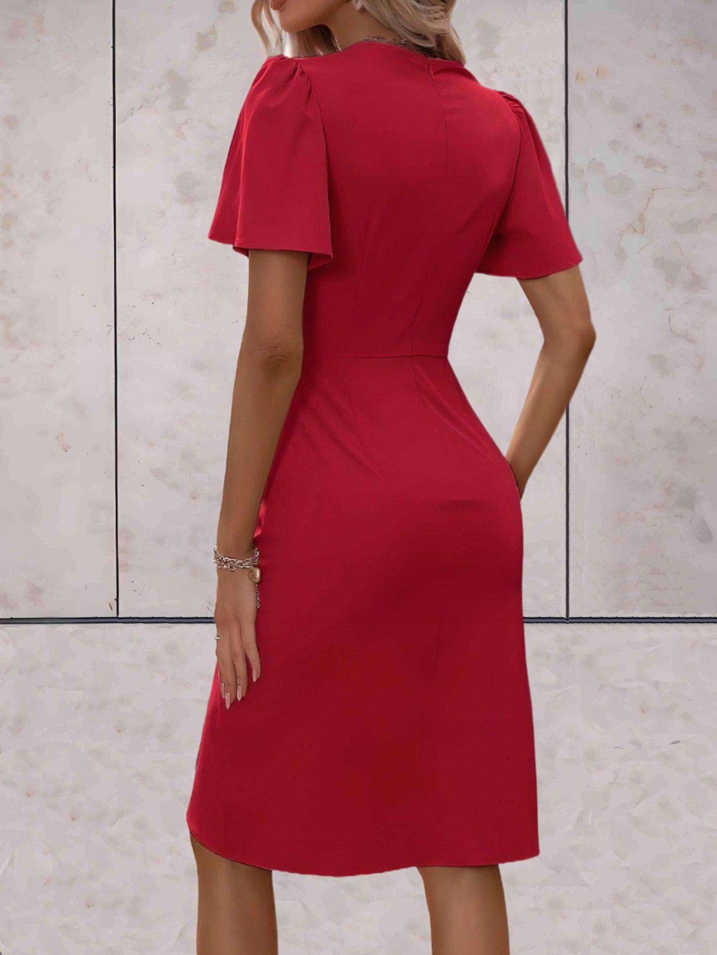 Vestido envolvente sofisticado con escote en V elegante
