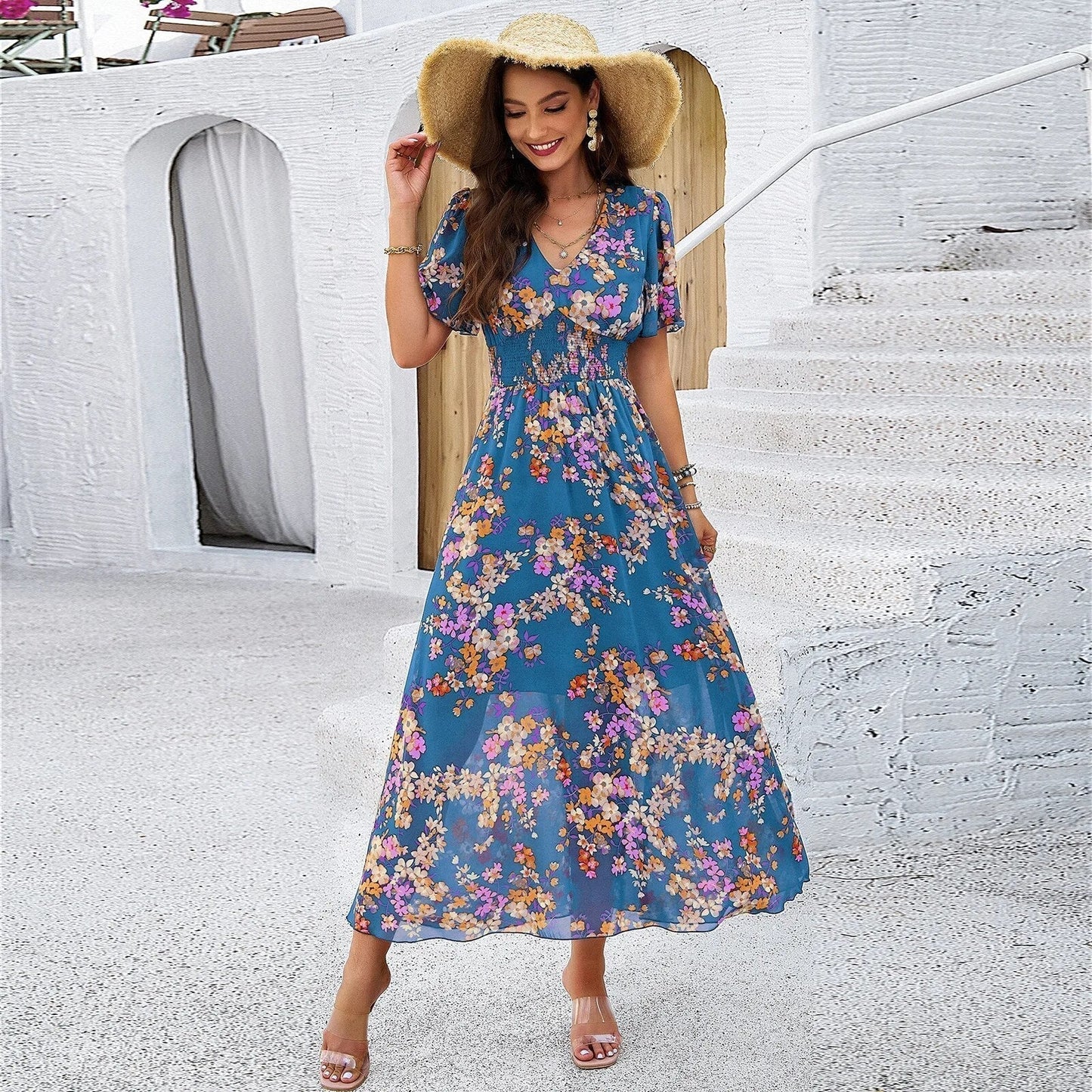 Vestido de Verano con Estilo y Estampado Floral