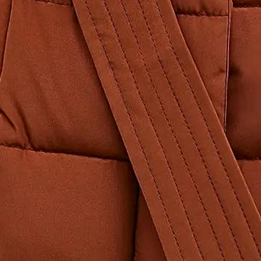 Abrigo largo y cálido para mujer con capucha y diseño actual