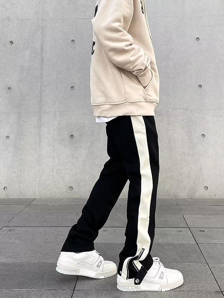 Pantalones elegantes con elementos modernos para un look perfecto