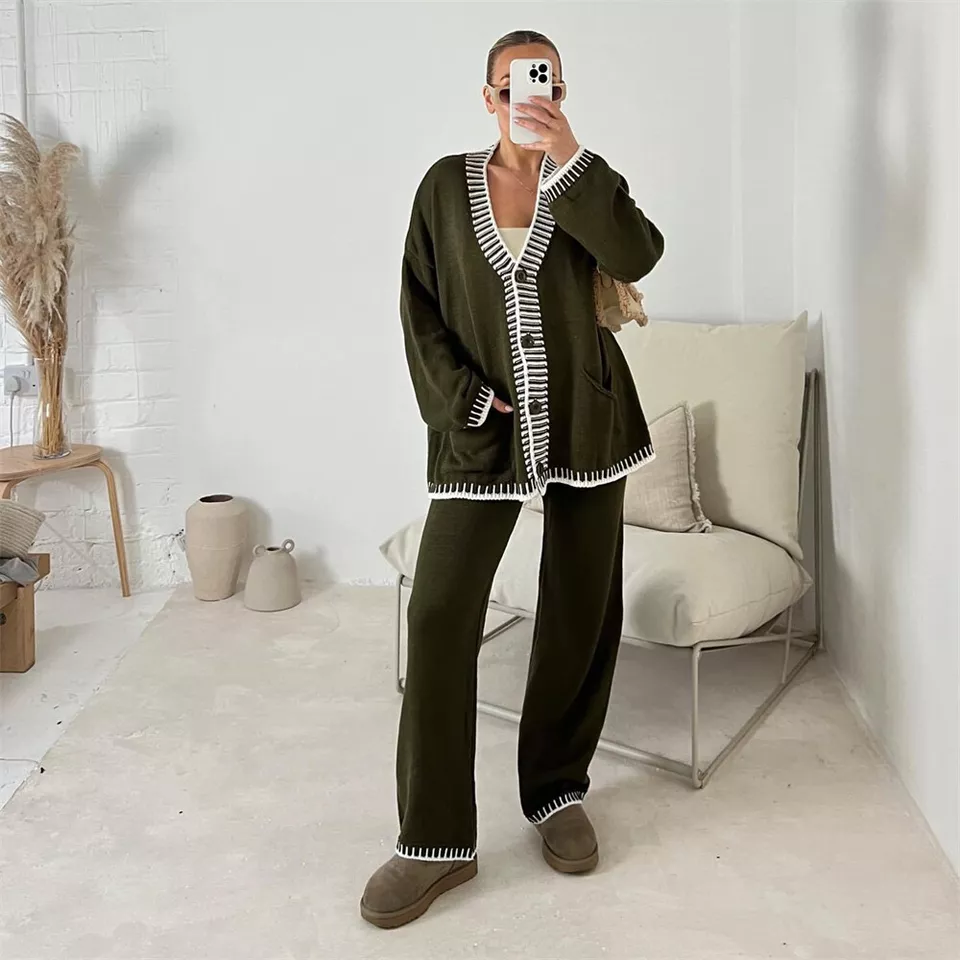 Traje de mujer moderno para salidas espectaculares a diario